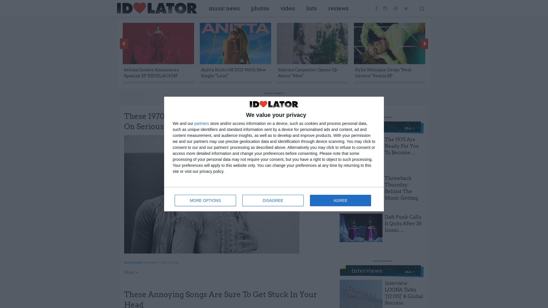 Status do site idolator.com está   ONLINE