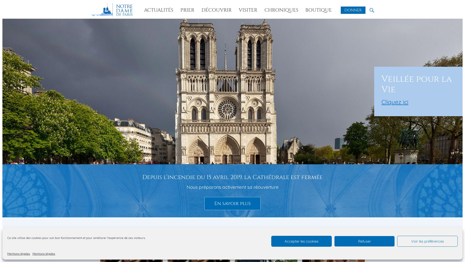 Status do site notredamedeparis.fr está   ONLINE